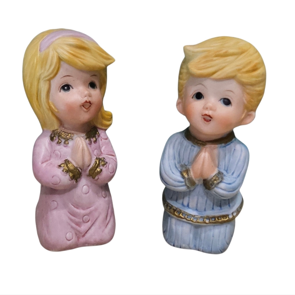 Homco 5211 Pink & Blue Praying Kneeling Children Porcelain Figurines 4.5in Tall